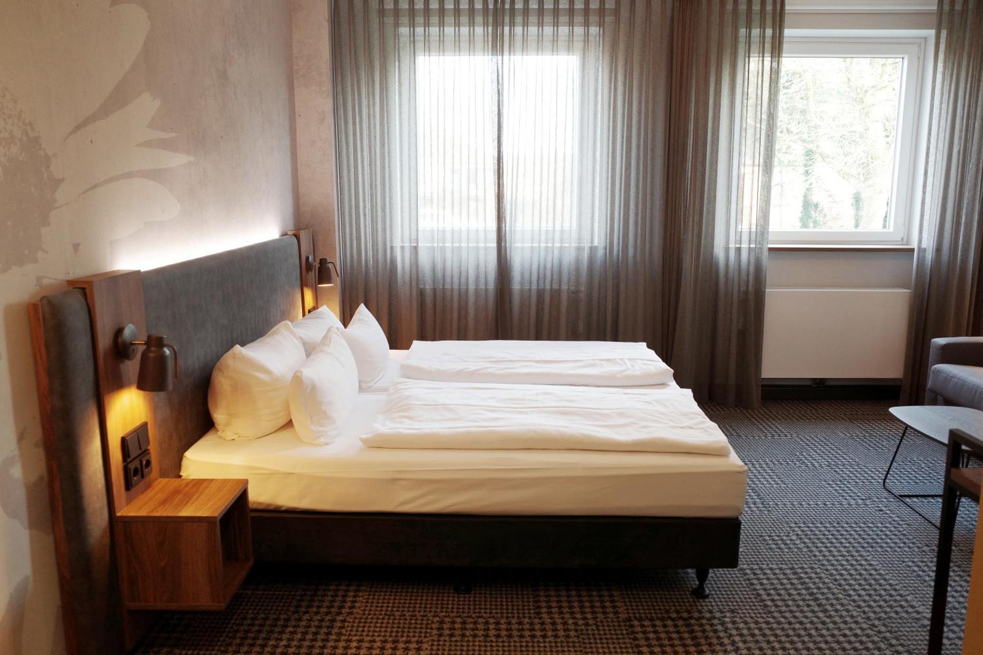 Bundt's Hotel & Gartenrestaurant Hambourg Extérieur photo